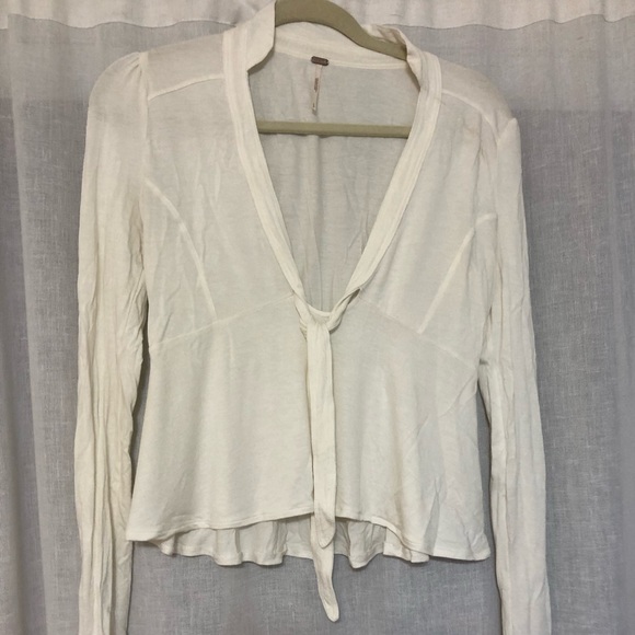 Free people going out top - Picture 2 of 4